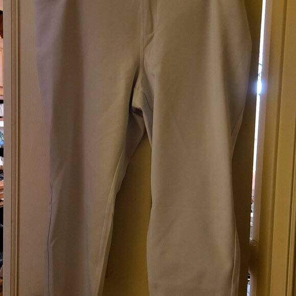 Belle by Kim Gravel Petite Ponte 5 Pocket Slim Cropped Pants - Picture 2 of 3